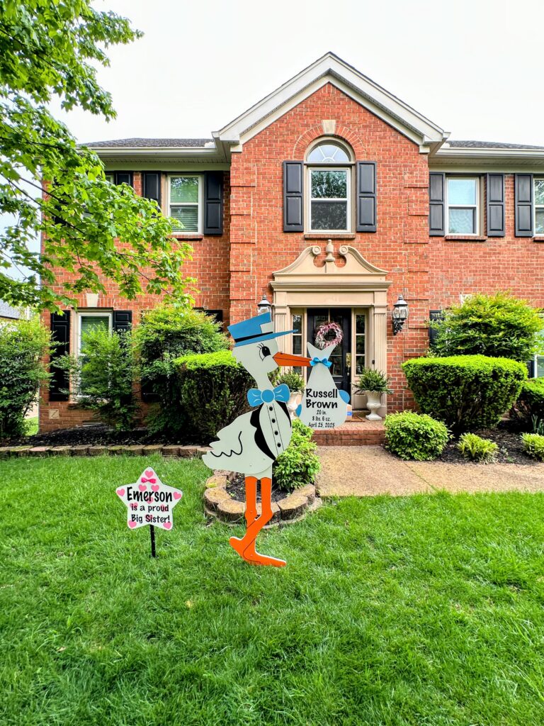 Stork Lawn Sign - Nashville TNwww.nashvillestorksandmore.com
615-906-5516
